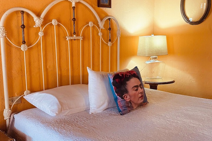 Room 3 of 19