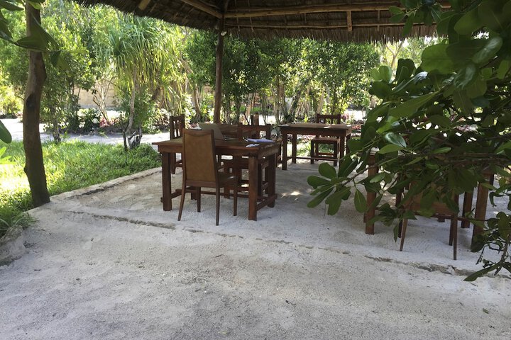 Dining 50 of 80