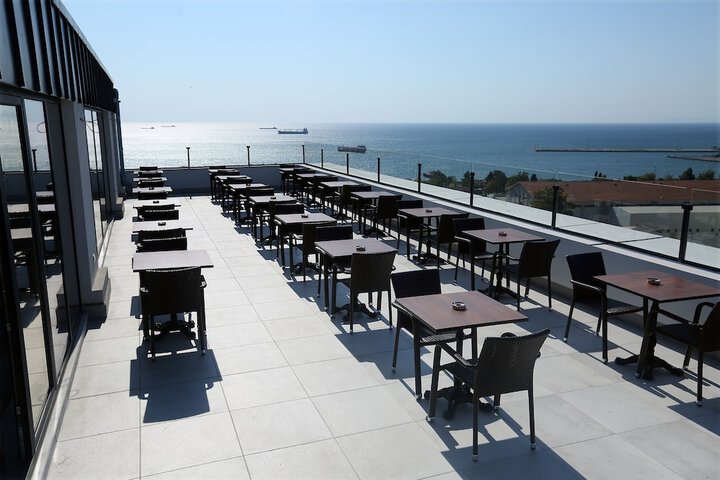 Terrace/Patio 54 of 59