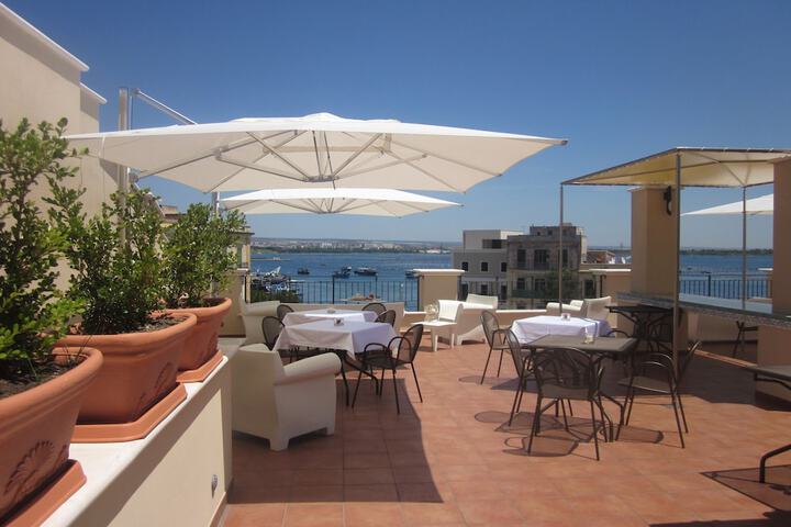 Terrace/Patio 56 of 58