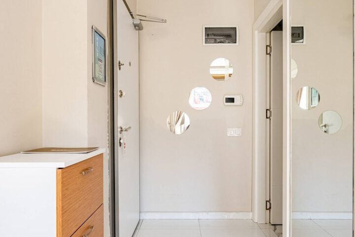 Room 36 of 150