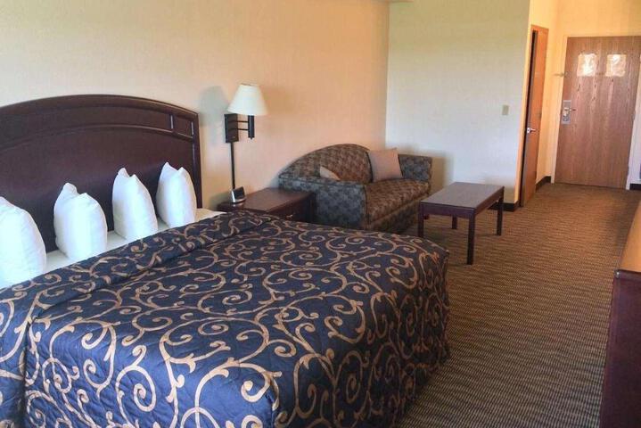 Double Accessible King Size Bed (1 of 2)