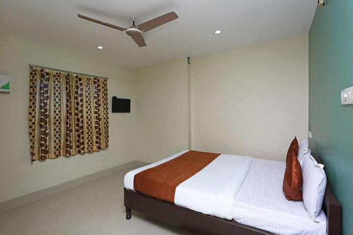 Room 7 of 14