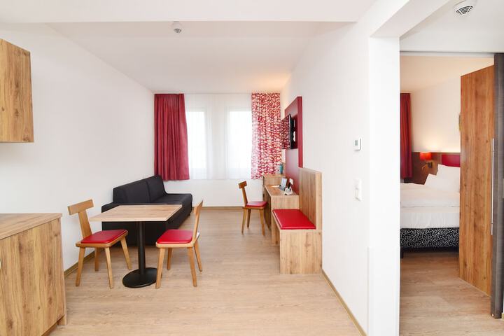 Room 15 of 51