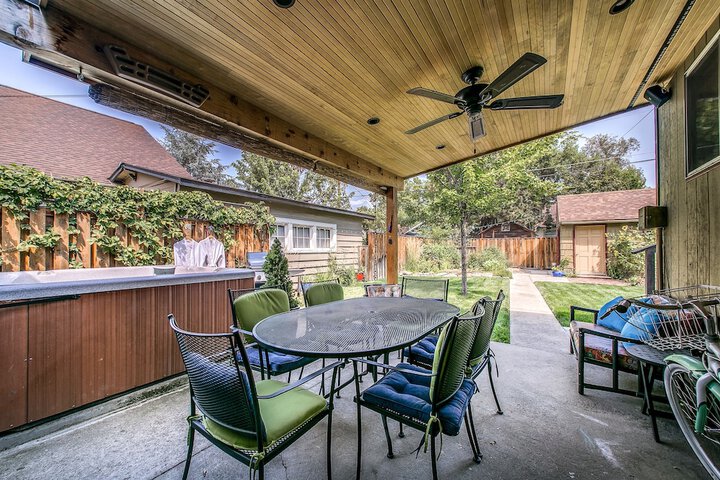 Terrace/Patio 16 of 27