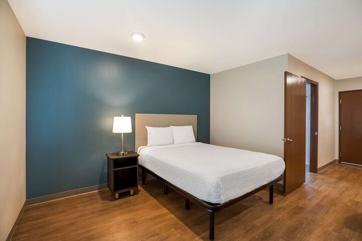 Standard Double Bed (20 of 28)