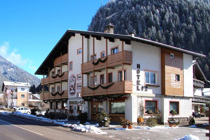 Hotel 37 of 43