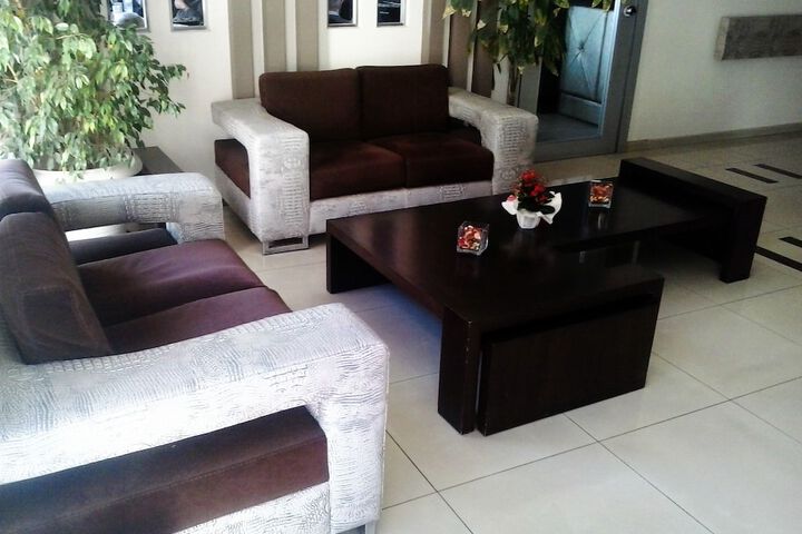 Hotel Interior 4 of 33