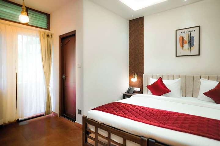 Room 7 of 24