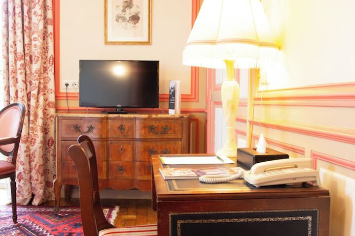 Room 14 of 67