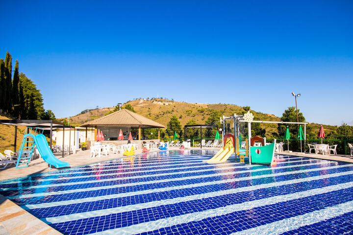 Hotel Pool