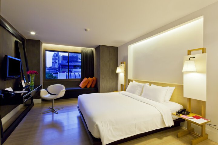 Room 7 of 39