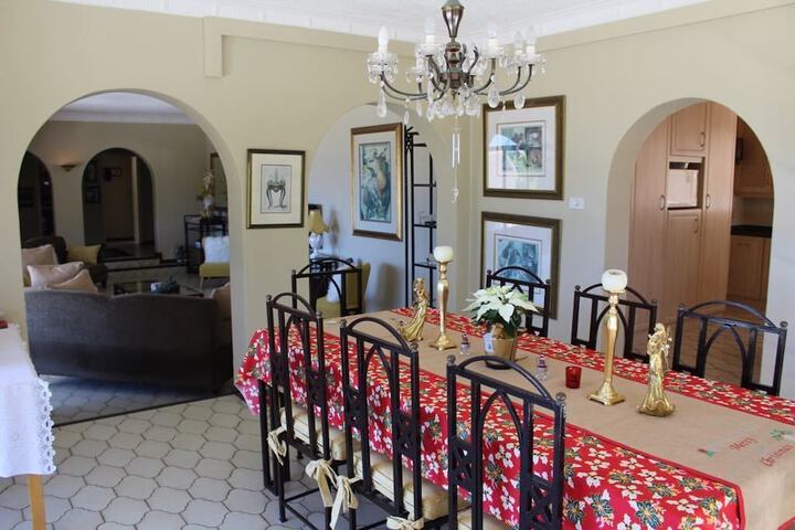 Dining Photos