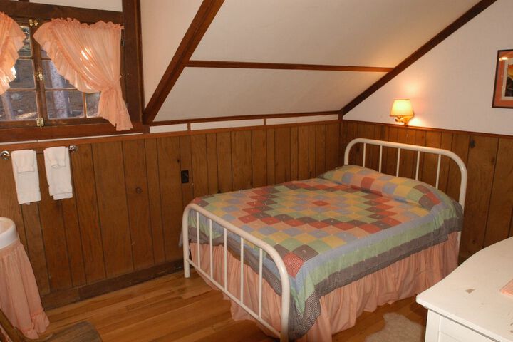 Room 15 of 40