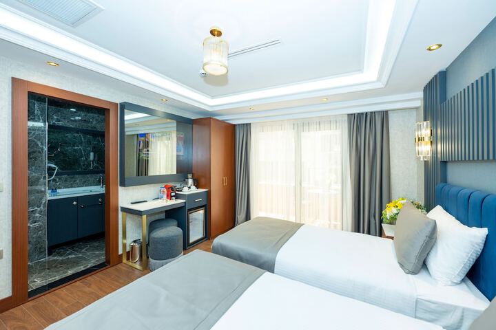Room 64 of 144