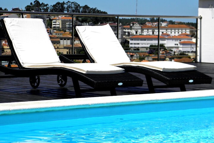Pools & Facilities