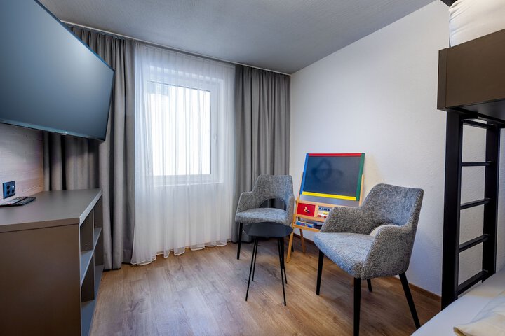Room 20 of 83