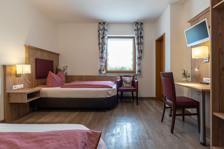Room 6 of 21