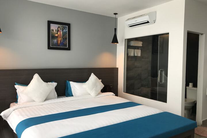 Room 26 of 51