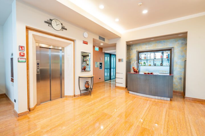 Guest Lobby