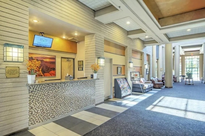 Photo of Orange Tree by Elkhorn Resorts