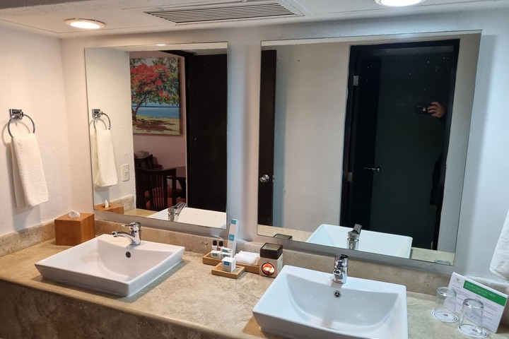 Room 51 of 52