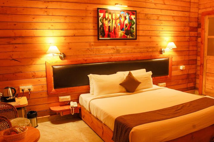 Room 34 of 117