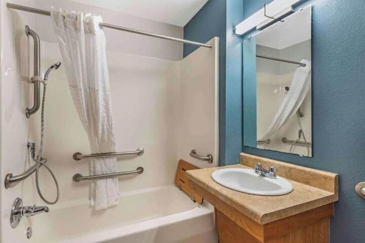 Clean Restrooms