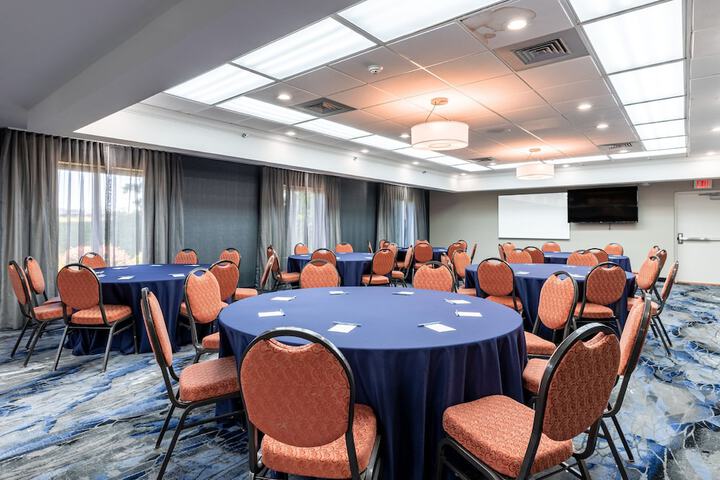 Meeting facility