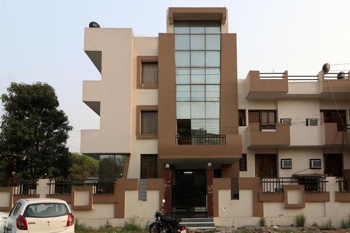 OYO 12722 B K HOUSE