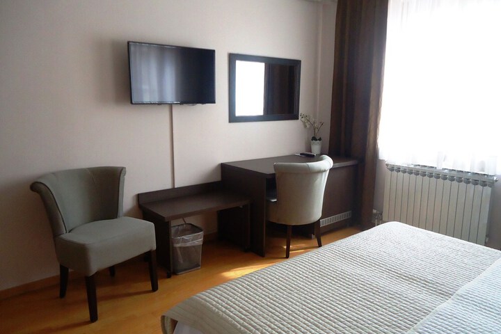 Room 20 of 53