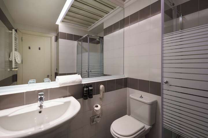 Bath Interior