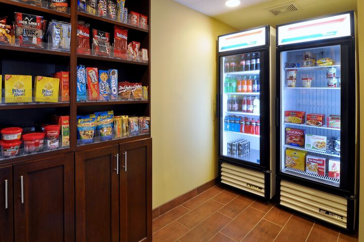 Snack bar
