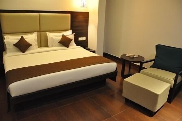 Room 6 of 21