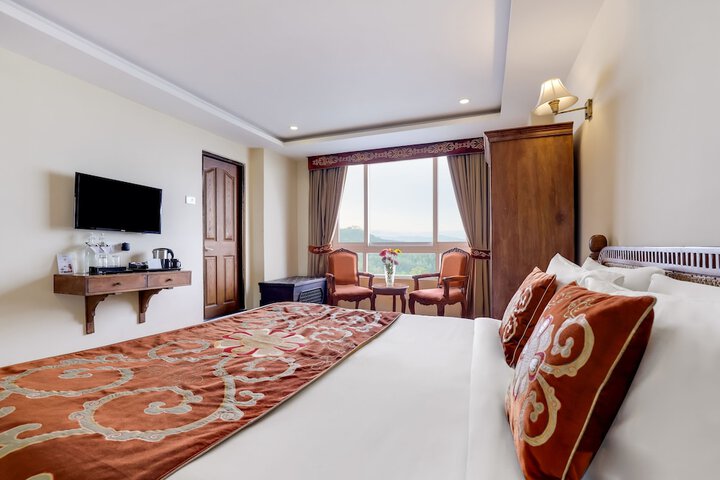 Room 15 of 62