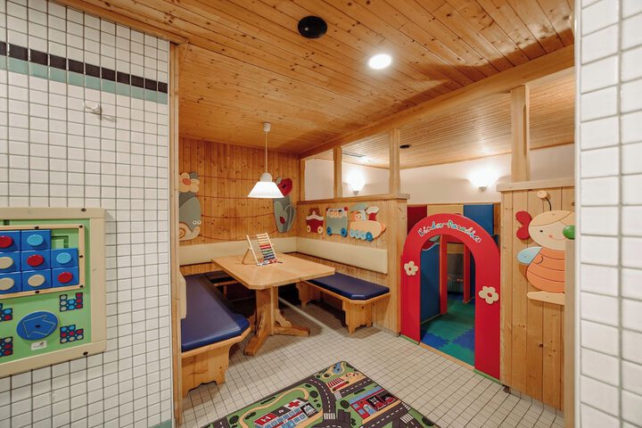 Childrens Activities 134 of 151