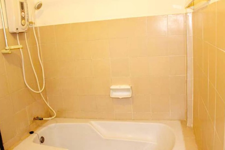 Bath Interior