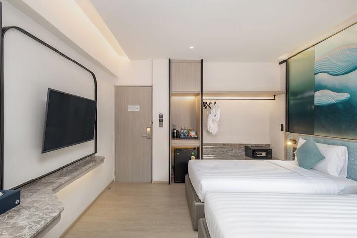 Room 10 of 74