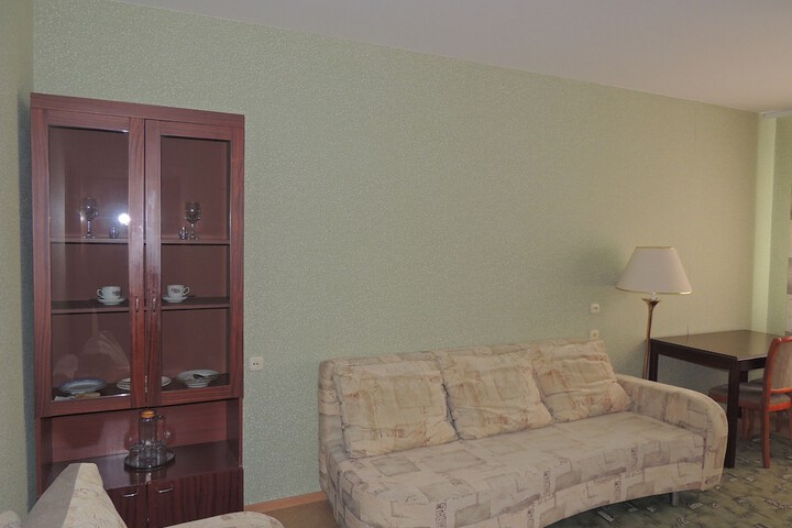 Room 5 of 101