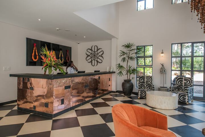 Hotel Interior 4 of 160