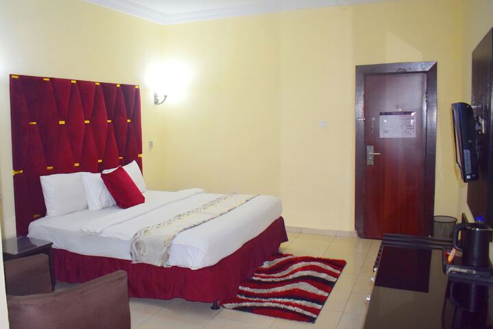 Room 31 of 67