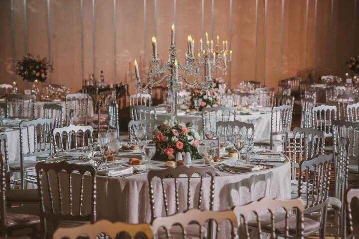 Ballroom/Hall 83 of 123