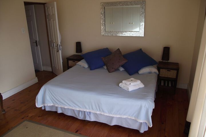 Room 9 of 109