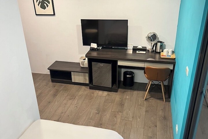 Room 26 of 94
