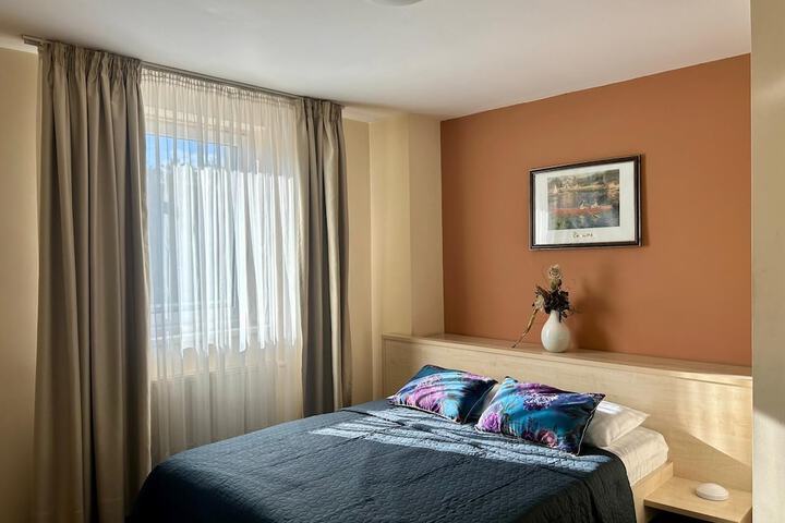 Room 22 of 60