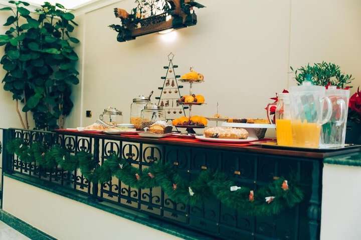 Dining Photos