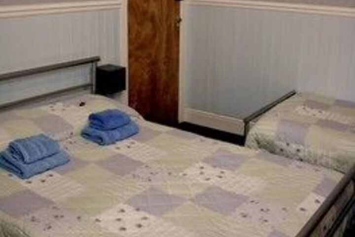 Room 16 of 35