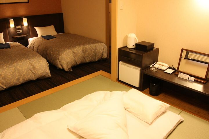 Room 17 of 57