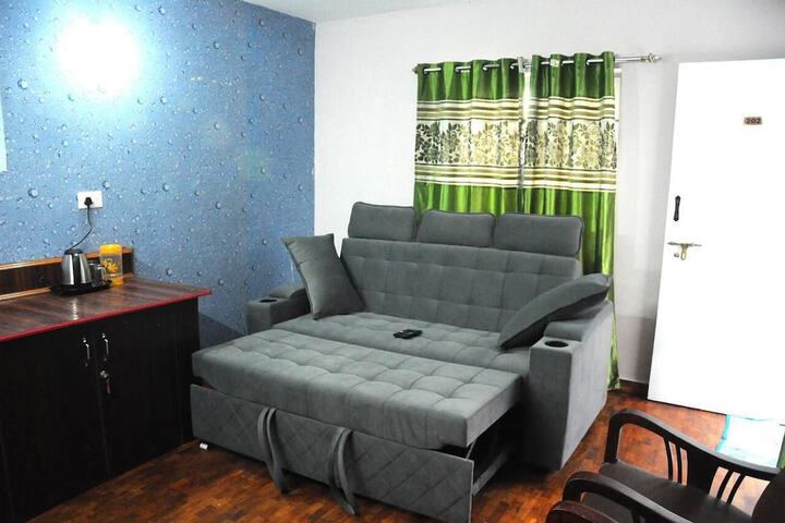 Room 11 of 26