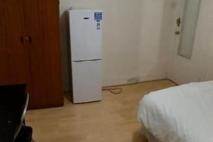 Room 7 of 64